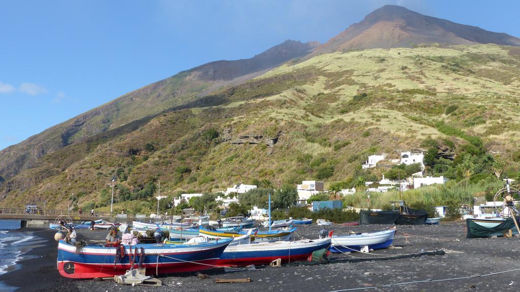 Il Vulcano A Piedi Stromboli Exterior photo