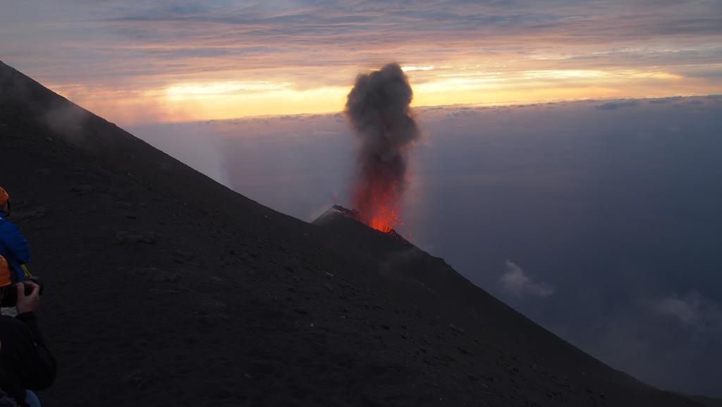 Il Vulcano A Piedi Stromboli Exterior photo